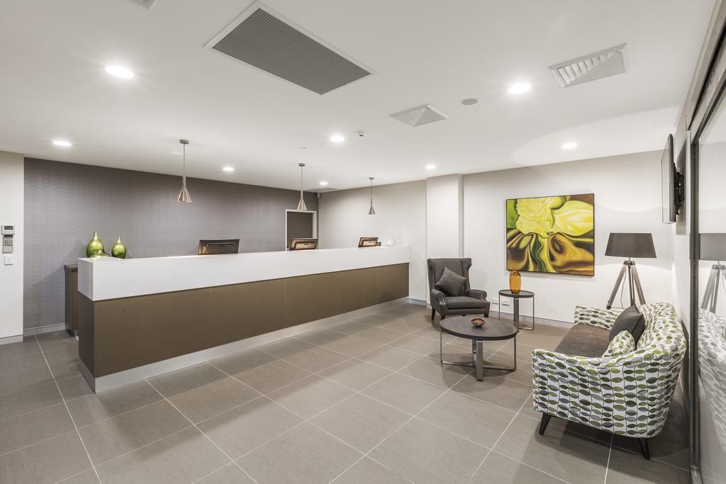 Quest Aparthotel 4*