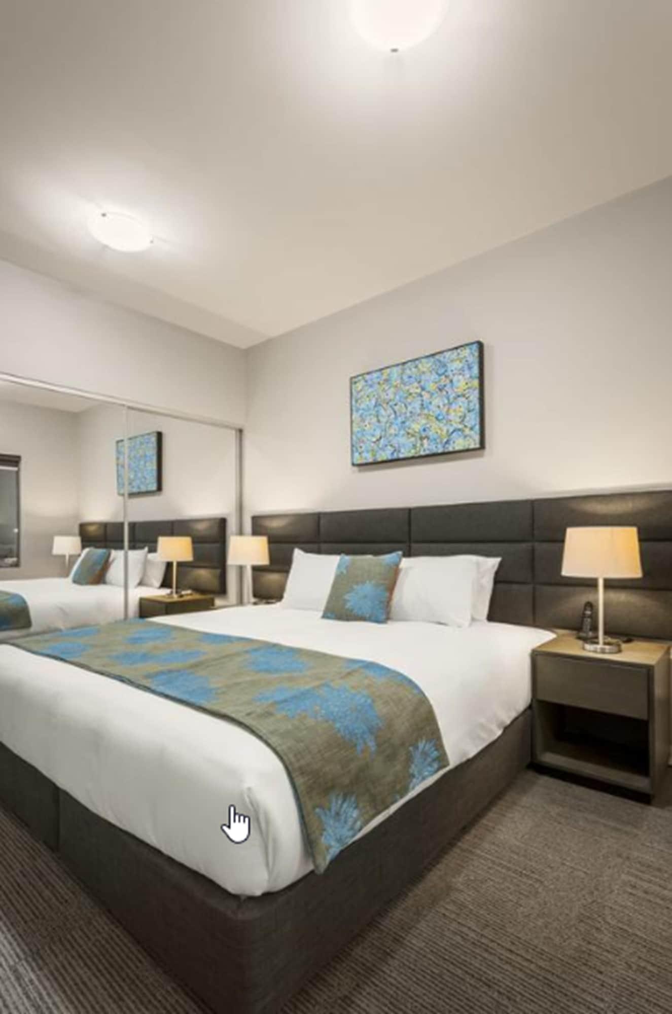 Quest Aparthotel 4*