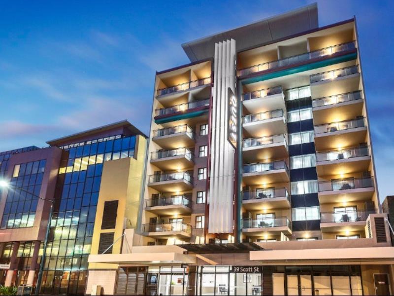 Quest Aparthotel 4*